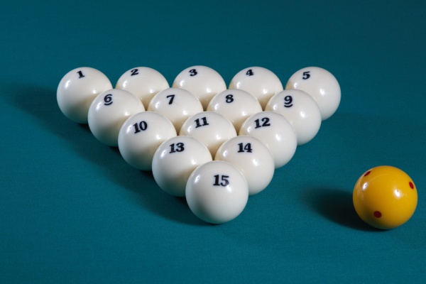 Комплект бильярдных шаров 67 мм "Super Aramith Pro Tournament"